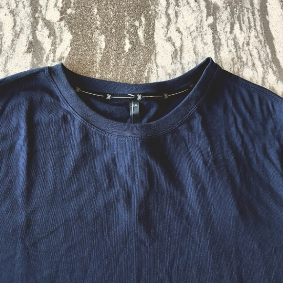 Kenneth Cole Men's TECH Short Sleeve Crew Neck T-shirt New Size Medium - Picture 1 of 2